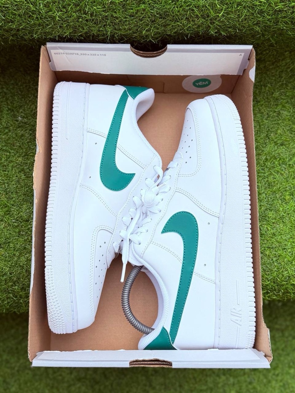 Nike Air Force 1 Low ‘07 White Malachite Shoes Brand New Men’s
FJ4146-121